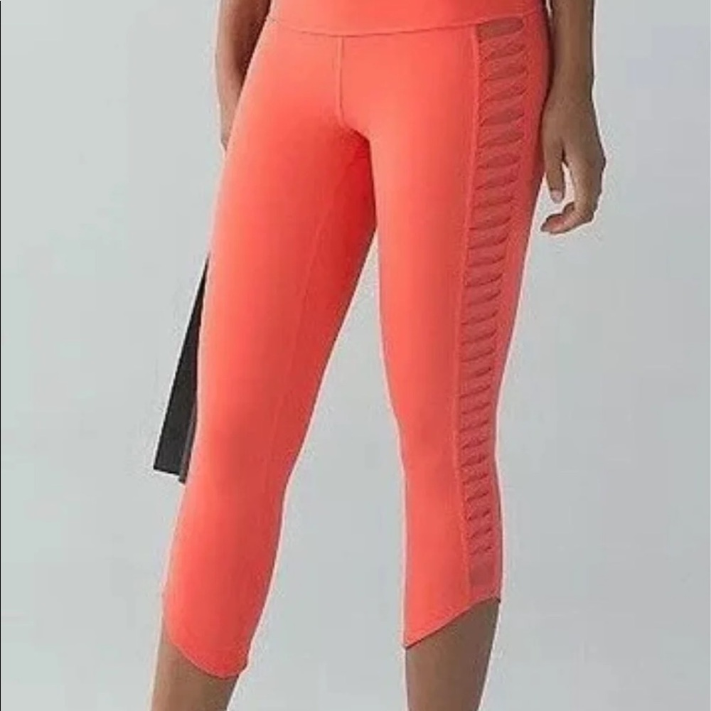 Lululemon Sunshine Salutation Crop Leggings Sz.2